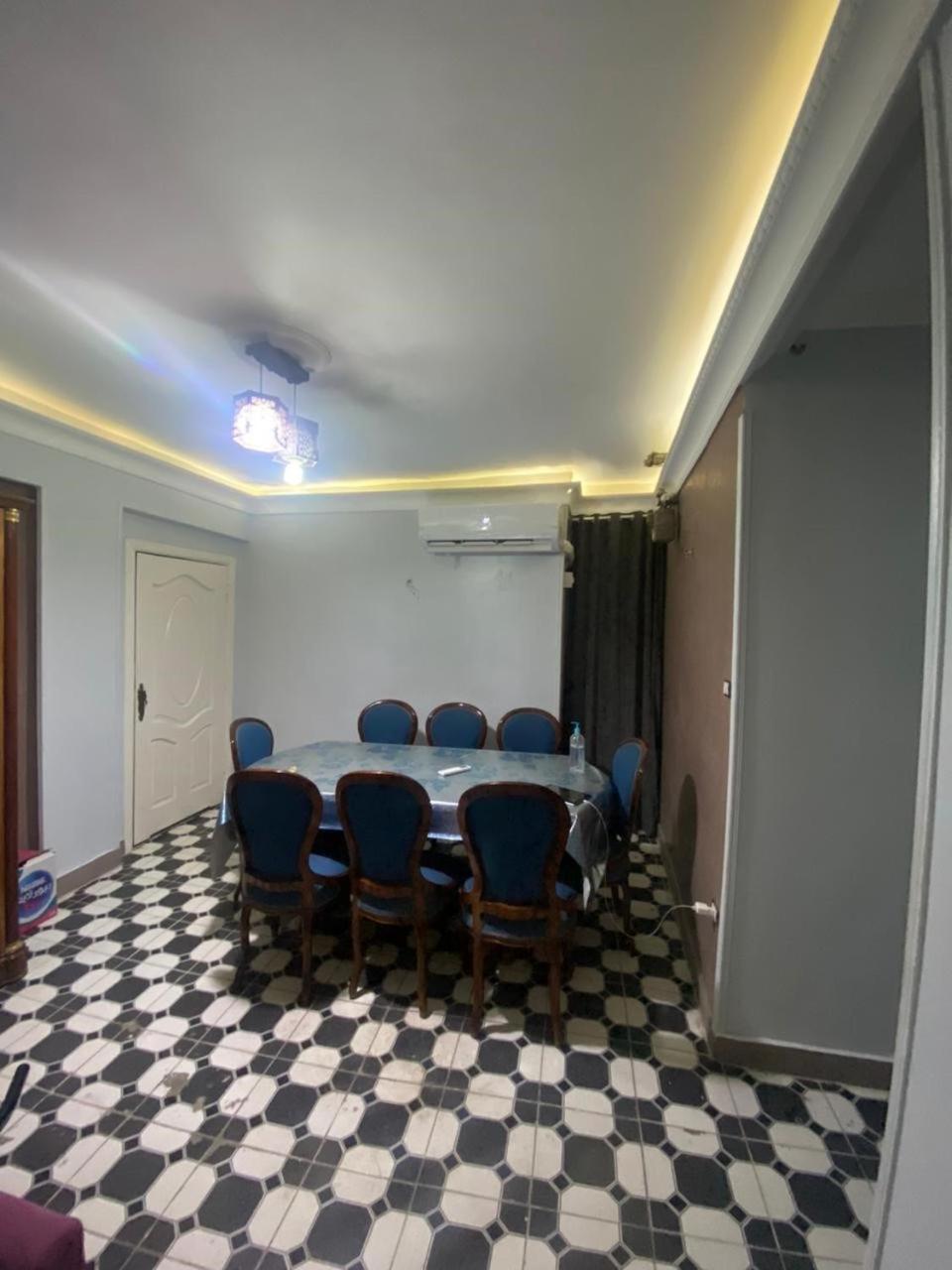 مفروشة بالأسكندرية Apartament *